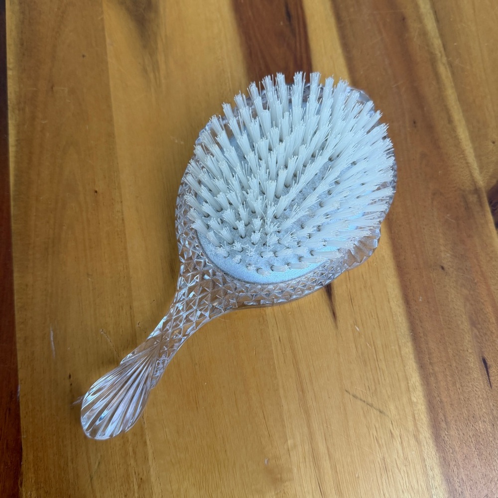 1940s clear pressed or cut glass or lucite vintage‎ hair brush - Picture 4 of 6